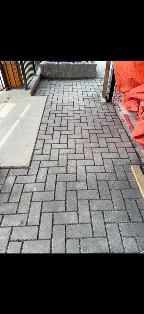 2b830323-4dfc-4cbe-8bfc-fa54c18fd91c