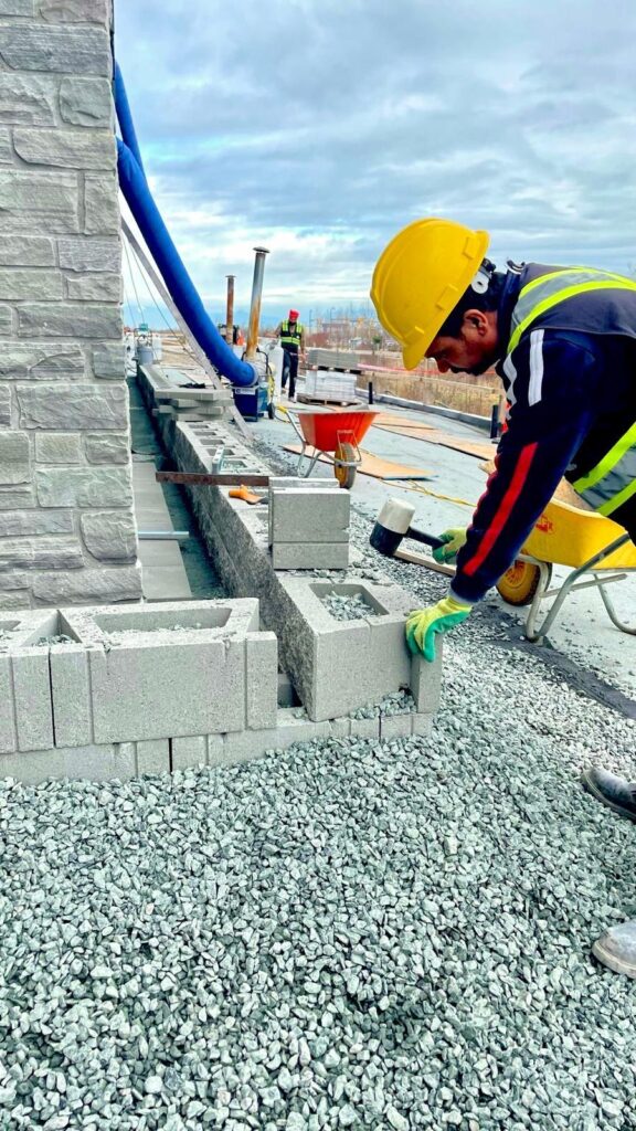 eaee279f-9371-443e-b2d0-c51b07560484